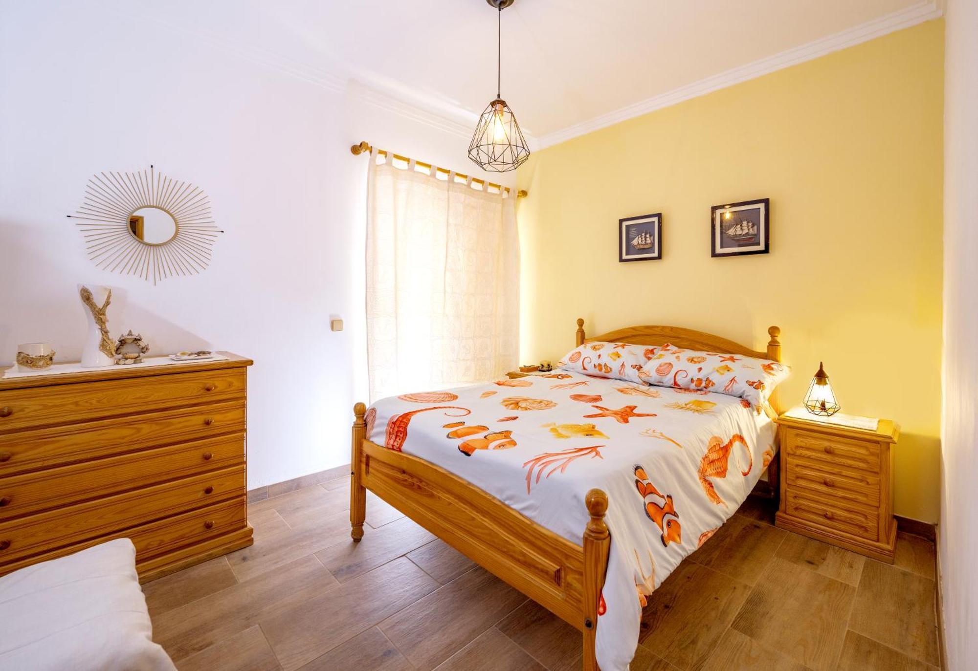 Cozy Apartment Near The Beach In Costa De Caparica Eksteriør billede