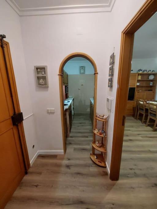 Cozy Apartment Near The Beach In Costa De Caparica Eksteriør billede